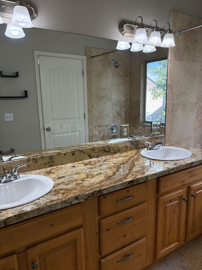 Building Photo - 260 Ailee Lane