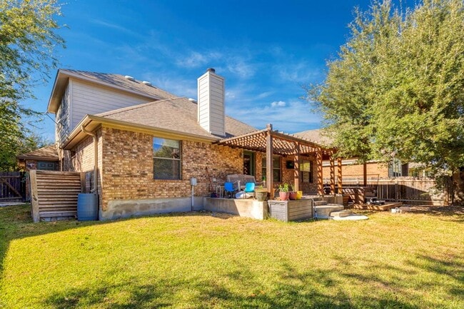 Building Photo - 20921 Windmill Ridge St