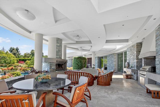 Building Photo - 17534 Los Morros