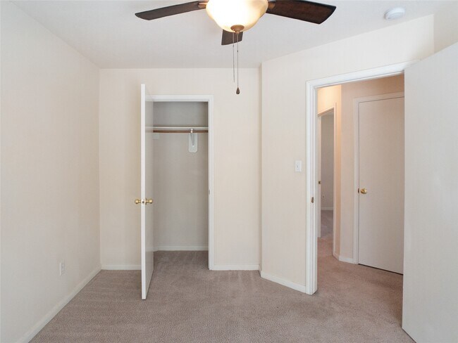 Building Photo - 17234 Rancho Verde Way