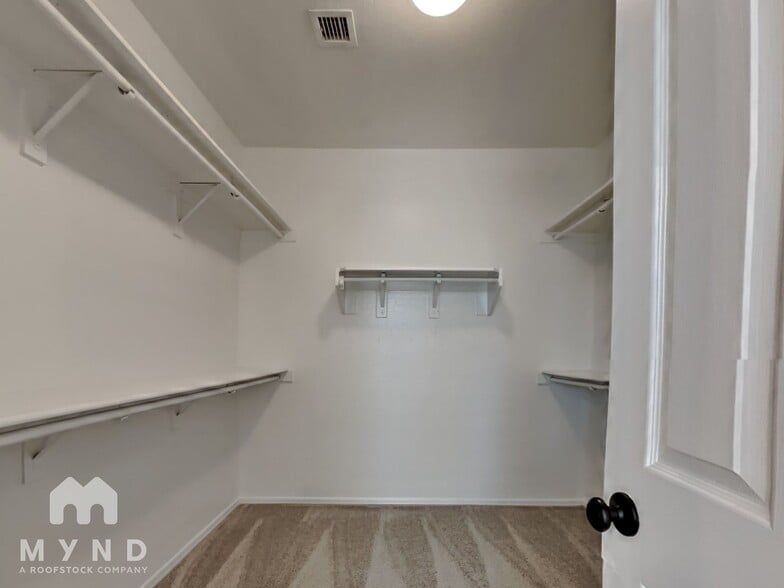 Building Photo - 12937 W Highland Ave