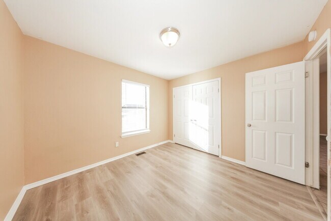 Building Photo - 2135 Jazzman Dr