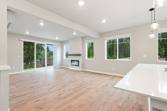 Building Photo - NEW CONSTRUCTION - 4 Bed | 3.5 Bathroom | ...