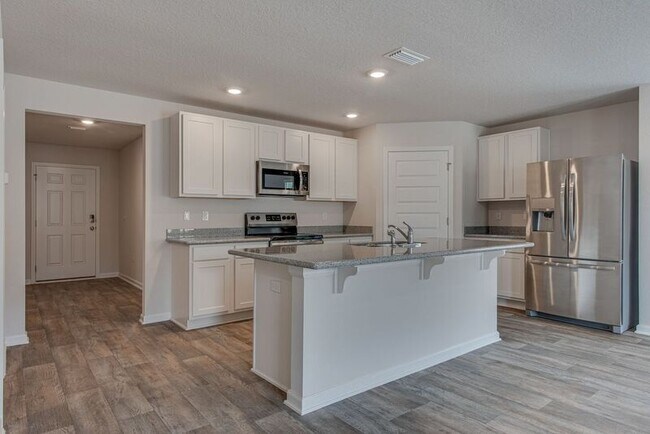 Building Photo - 5797 Guinevere Ln