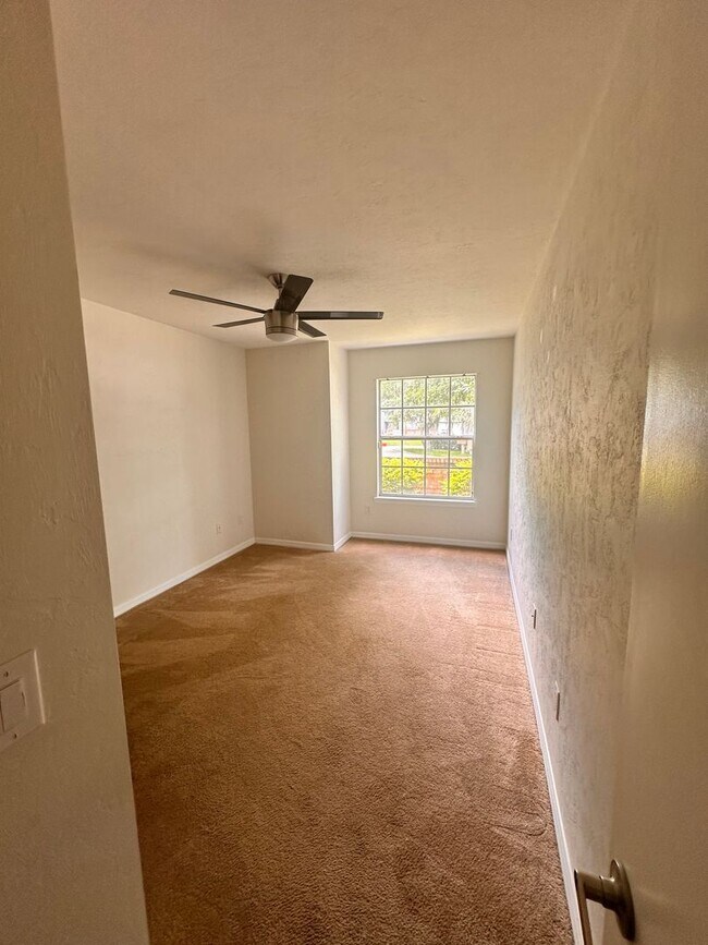 Building Photo - 360 NW 48th Blvd
