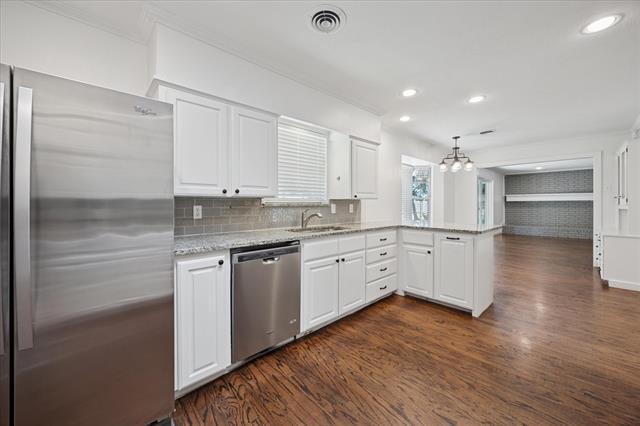 Building Photo - 3211 Darby Ln