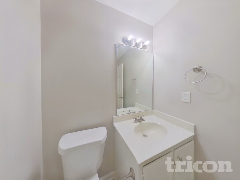 Building Photo - 7920 Cadmium Ct