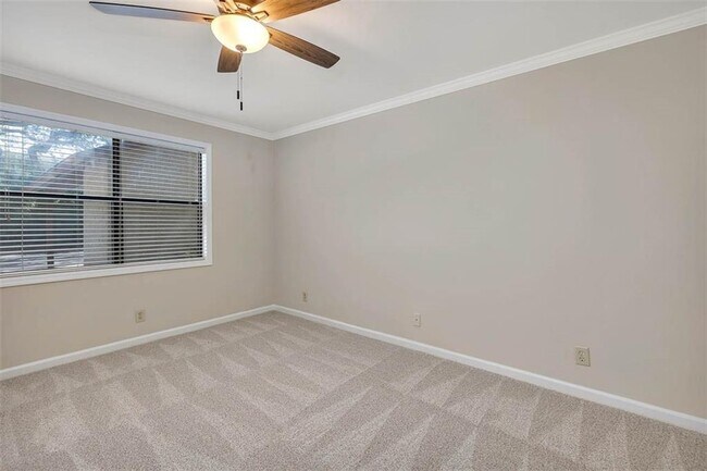 Building Photo - 605 Harbour Oaks Dr