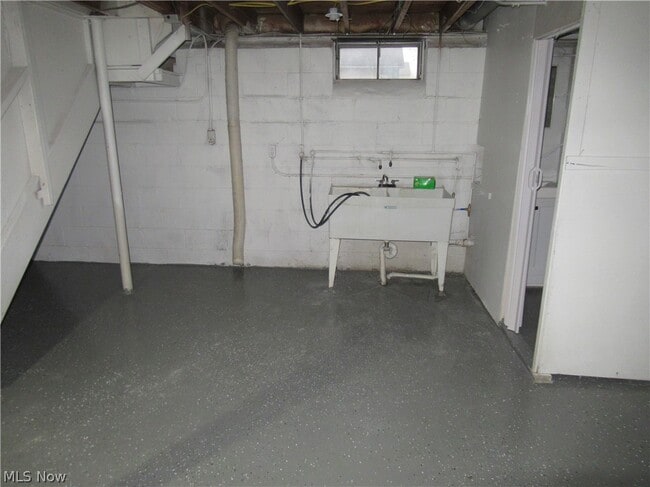 Building Photo - 1811 E 298th St