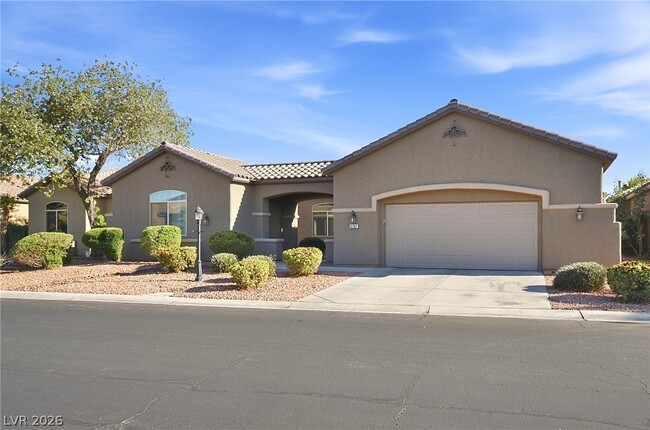 Building Photo - 5707 Golden Leaf Ave