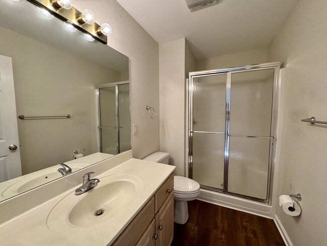 Building Photo - 144 Gigi Ln