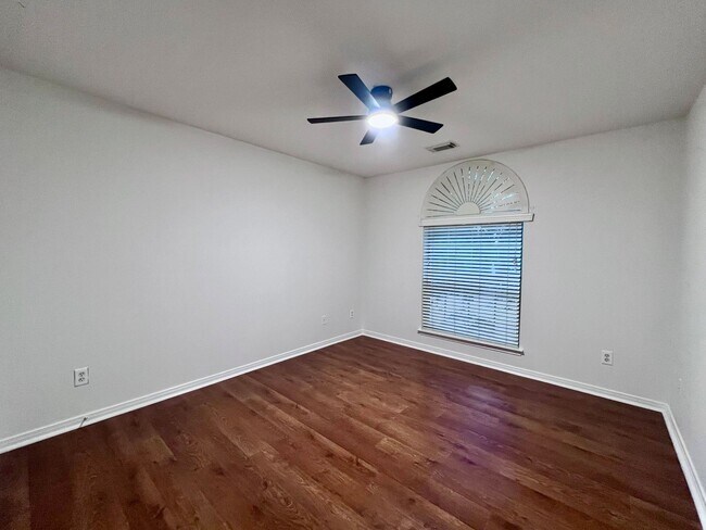 Building Photo - 4507 Quiet Loch Ct