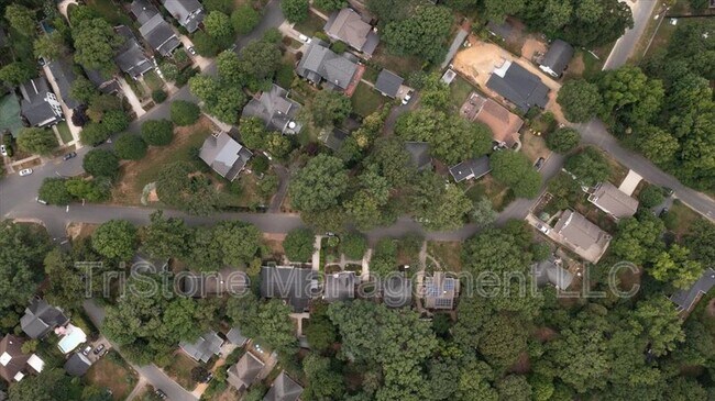 Building Photo - 2020 Tippah Ave