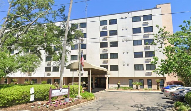 Building Photo - 1433 N Adams St