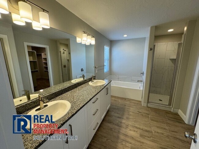 Building Photo - Brand New - River Trail Townhome