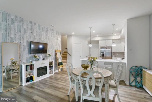 Building Photo - 43011 Prophecy Terrace