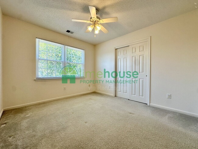 Building Photo - 3097 Polk Dr