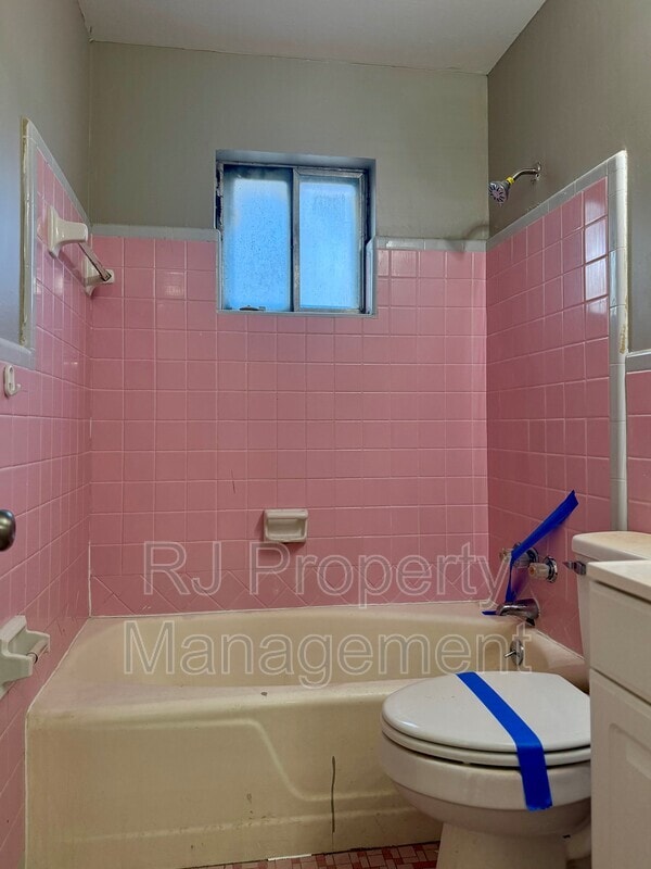 Building Photo - 1973 Tacoma Ave