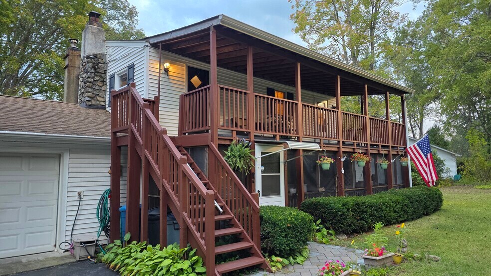 Building Photo - 6 Whitney Dr