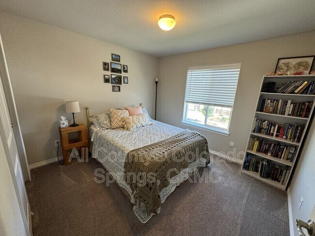 Building Photo - 10451 Wrangell Cir