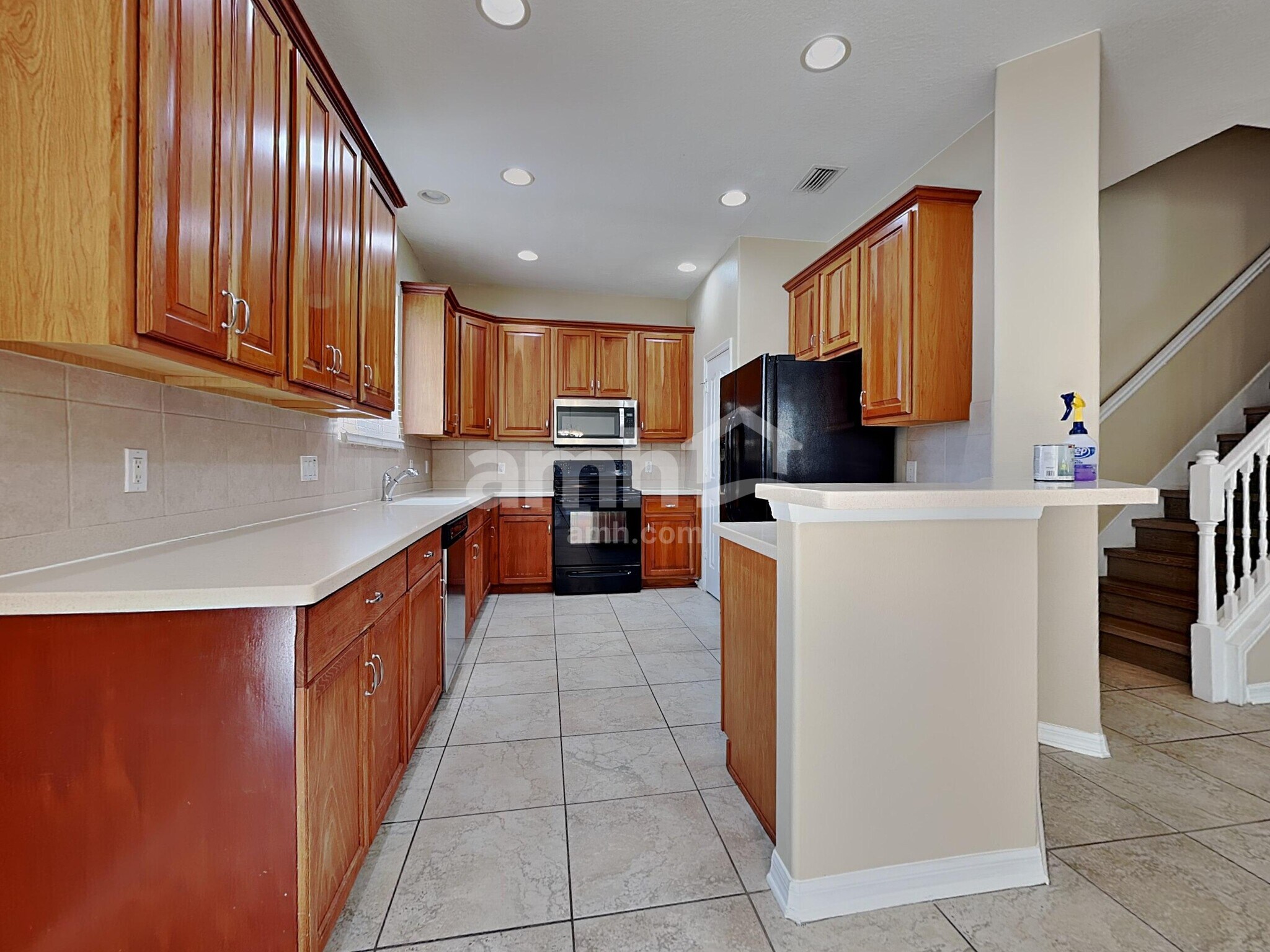 Building Photo - 9124 Gablewood Pl