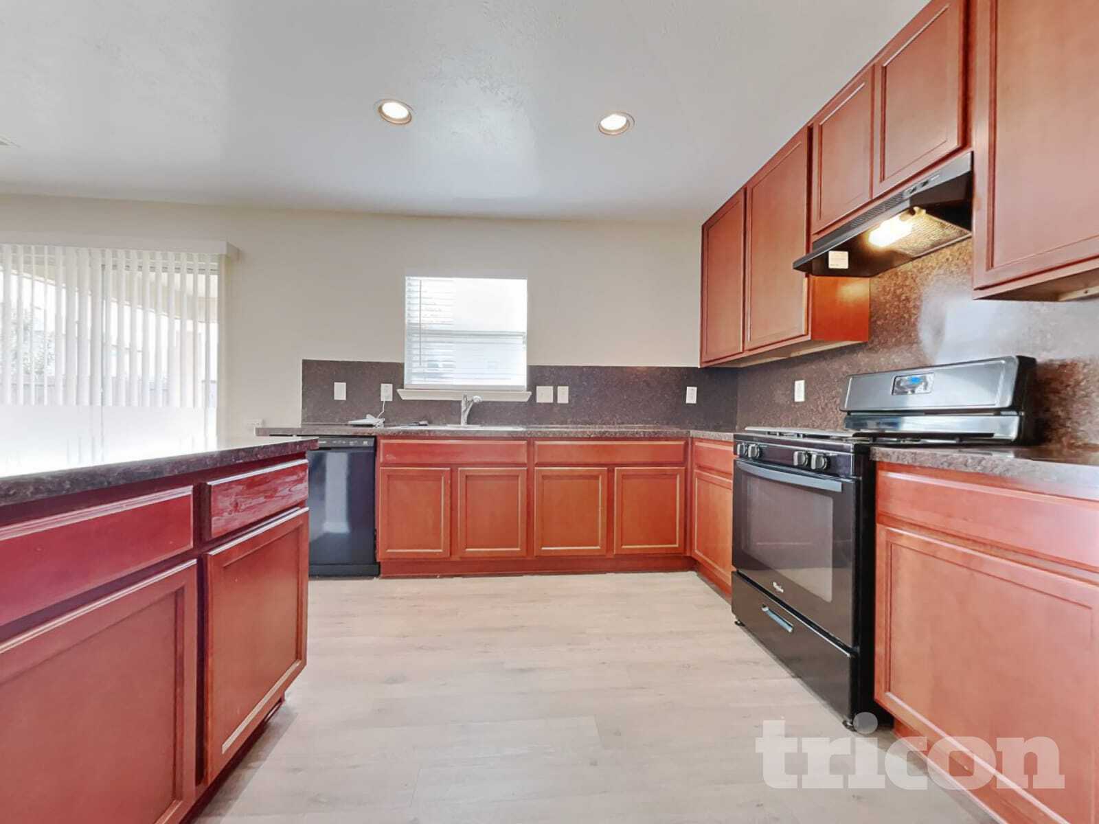 Building Photo - 7914 Moss Springs Ct