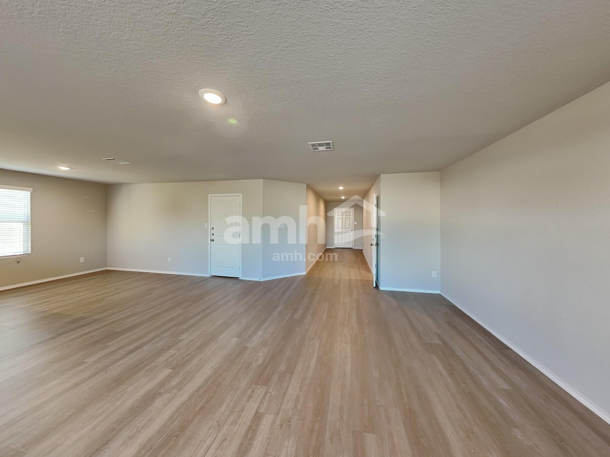 Building Photo - 10515 Varmus Dr