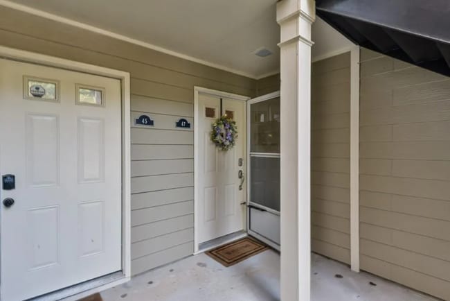 Building Photo - 47 Doranne Ct