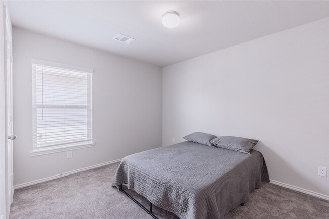 Building Photo - 20906 Twining Rose Ln