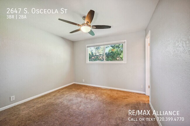 Building Photo - 2647 S Osceola St
