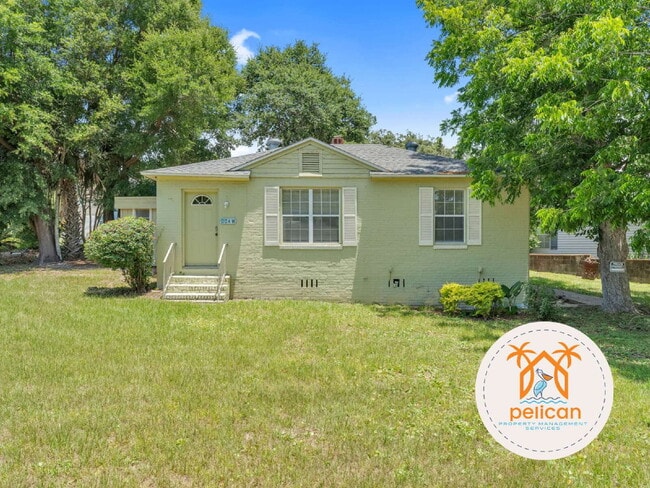 Building Photo - Rental Home in Desirable Navy Point Area