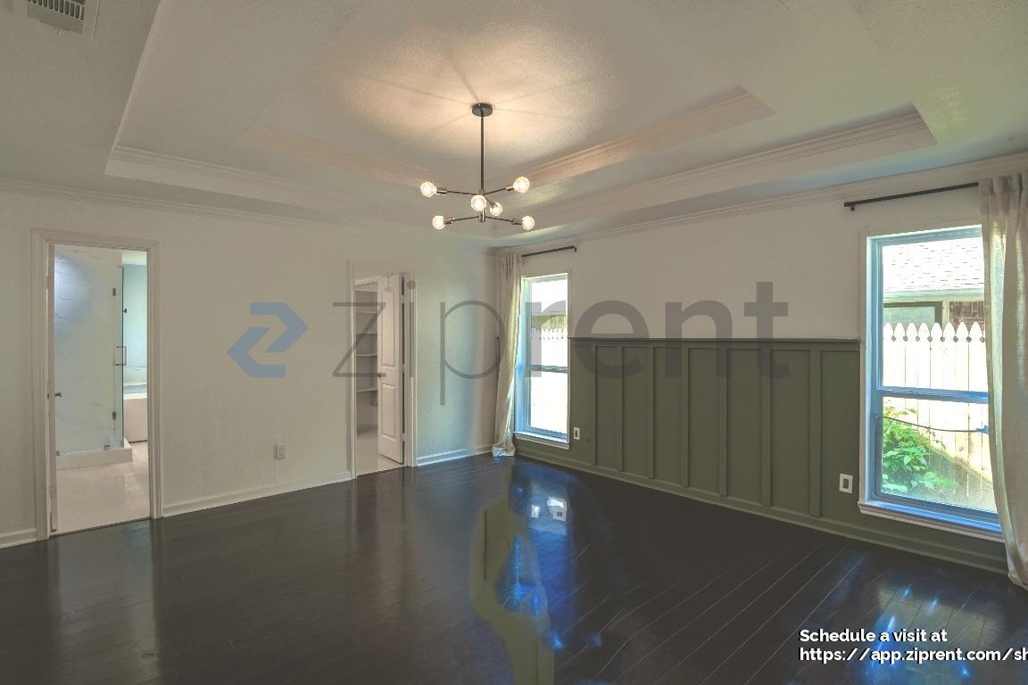 Building Photo - 1409 Creekside Dr