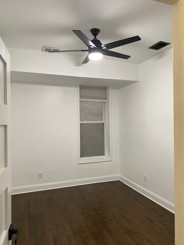 Building Photo - 4813 S Prairie Ave