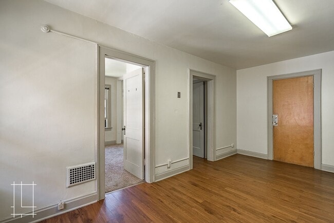 Building Photo - 2100 N 4th St