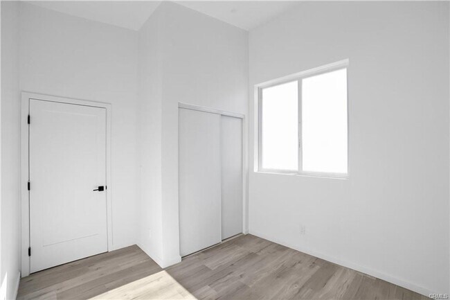 Building Photo - Just completed in 2025, this newly built 4-bedroom, 3-bath ADU