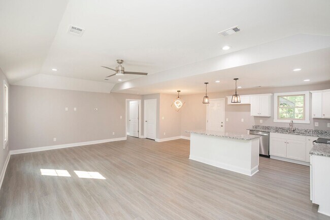 Building Photo - 1229 Berwick Trail