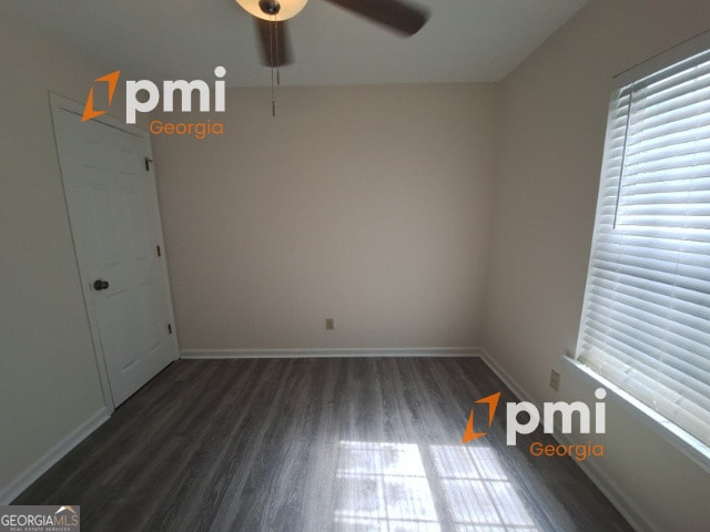 Building Photo - 2055 Pine Cone Dr SW
