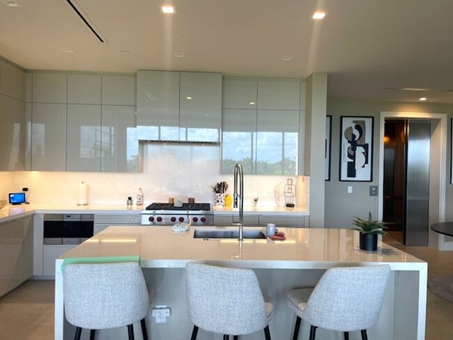Building Photo - Luxury Furnished Gulf-Front Condo at The St. Regis Residences, Longboat Key, FL
