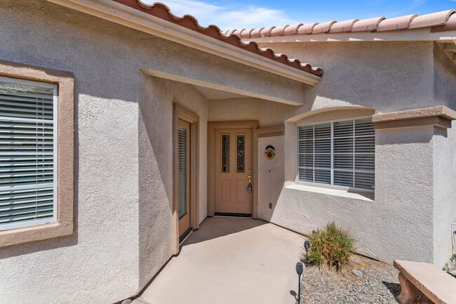 Building Photo - 80162 Pebble Beach Dr