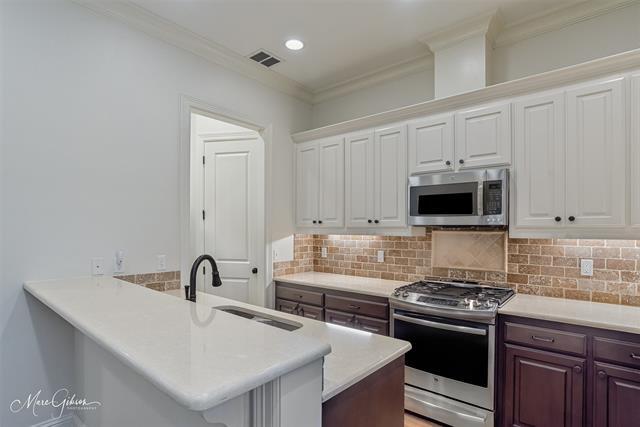 Building Photo - 1930 Chestnut Pk Ln