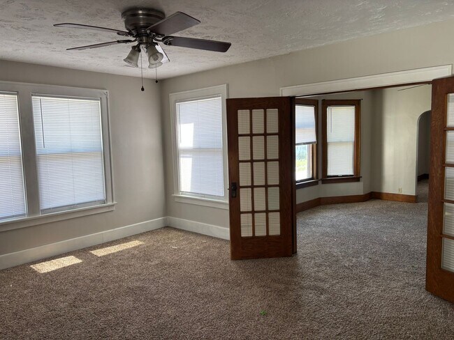 Building Photo - 3117 Marshall Ave