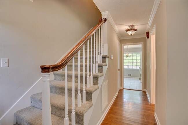Building Photo - 986 Campbellton Dr