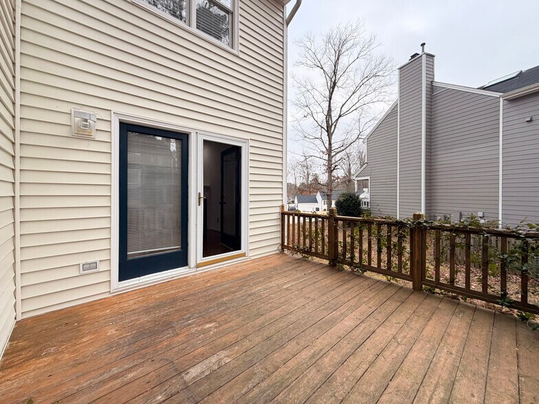 Building Photo - 110 Waltons Creek Rd