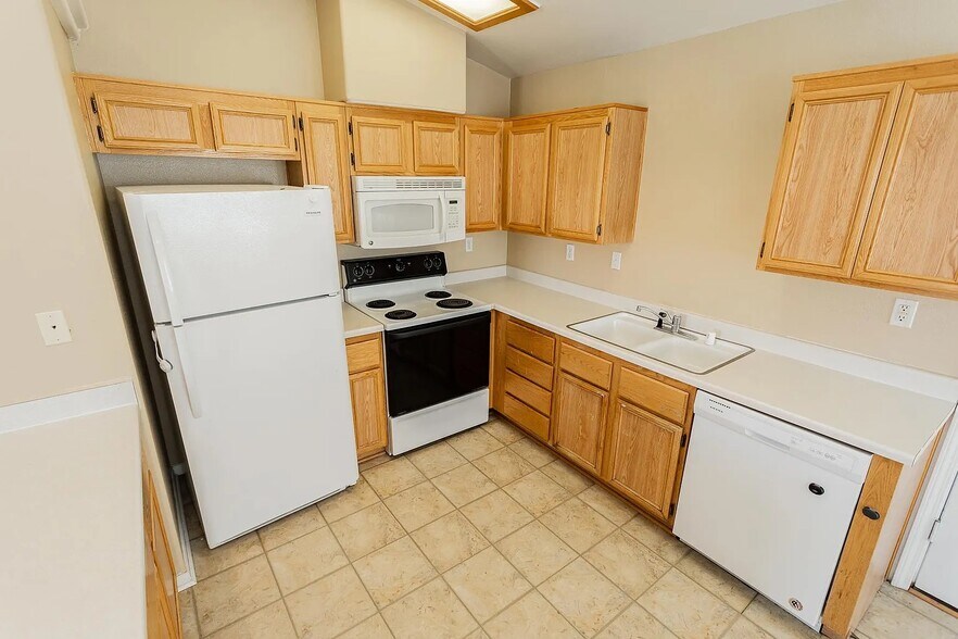 Building Photo - 1888 Big Horn St