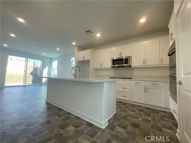 Building Photo - 2551 Pheasant Wy