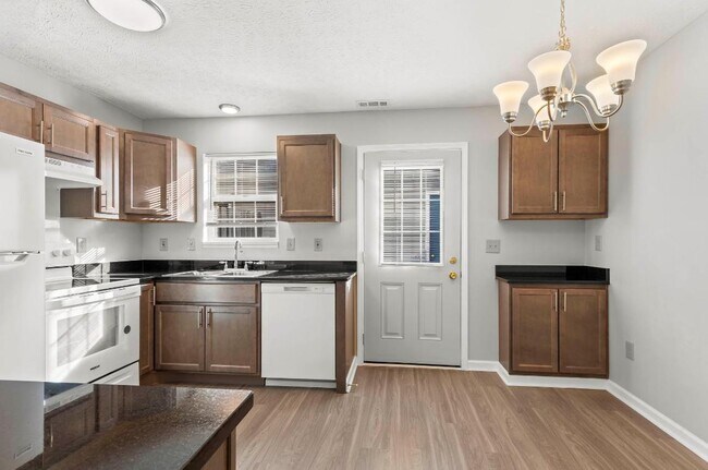 Building Photo - 2447 Brady Commons Dr