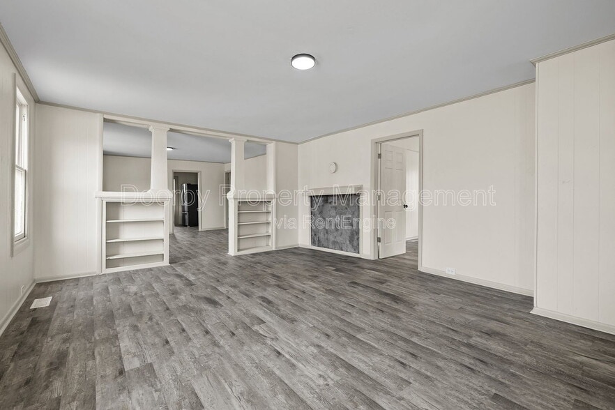 Building Photo - 1601 Arlington Ave