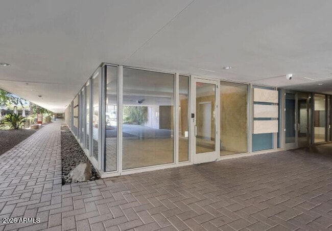 Building Photo - 7141 E Rancho Vista Dr