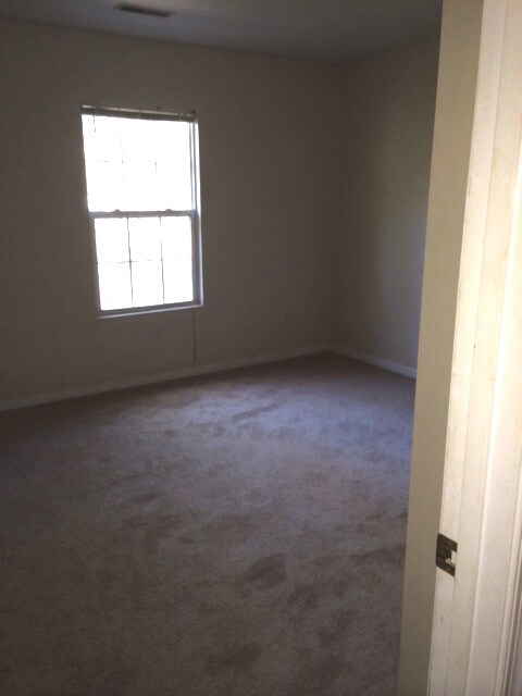 Building Photo - 55 Gardenia Rd