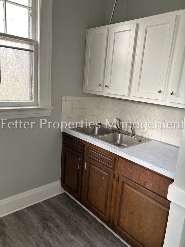 Building Photo - 3616 Stringtown Rd